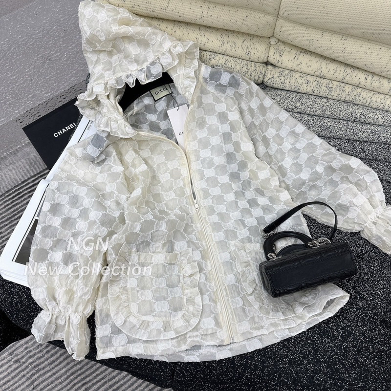 Áo Khoác Tơ Bèo G.u.cc.ii Kim Anh Bùi