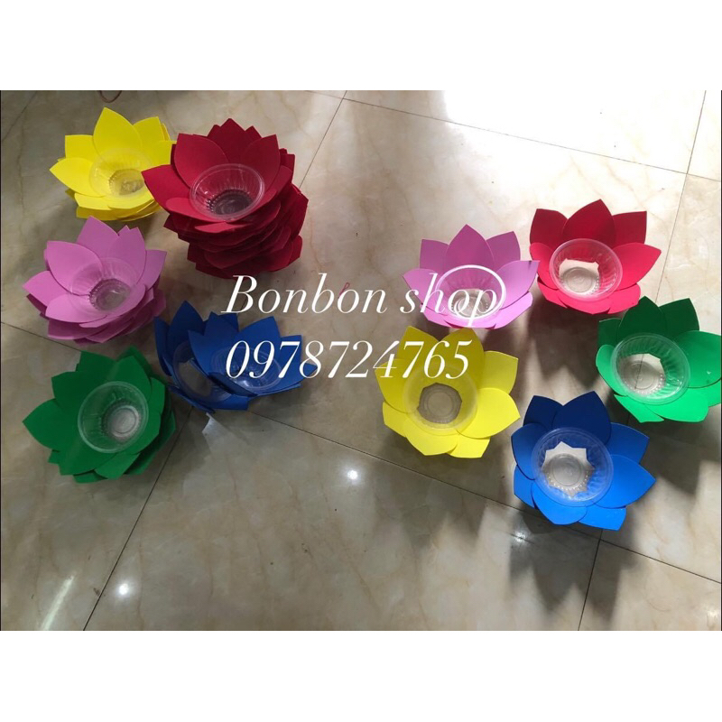 Đèn hoa đăng xốp đủ màu