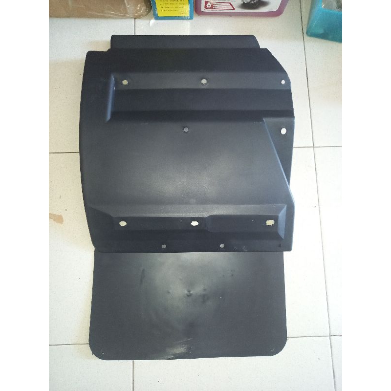 Dè chắn bùn bánh trước kia k3000/k165/k2700