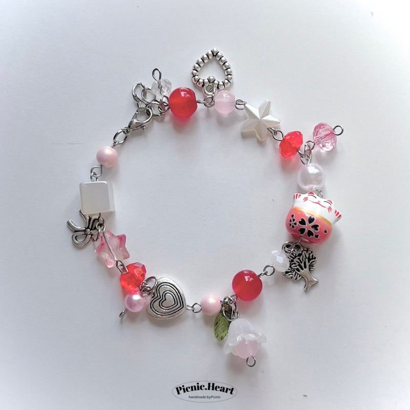 | Picnic Heart | LUCKY CAT BRACELET