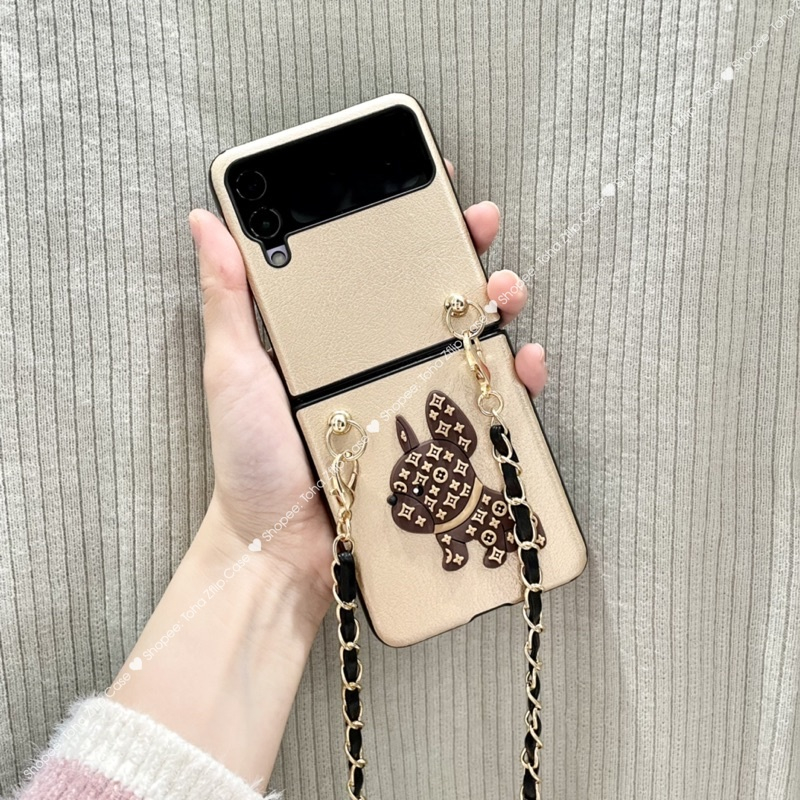 Ốp Samsung Z Flip 3 / Z Flip 4/ Z Flip 5 da gold LV dây đeo chéo Z Flip3 / ZFlip3 / Z Flip4/ ZFlip5