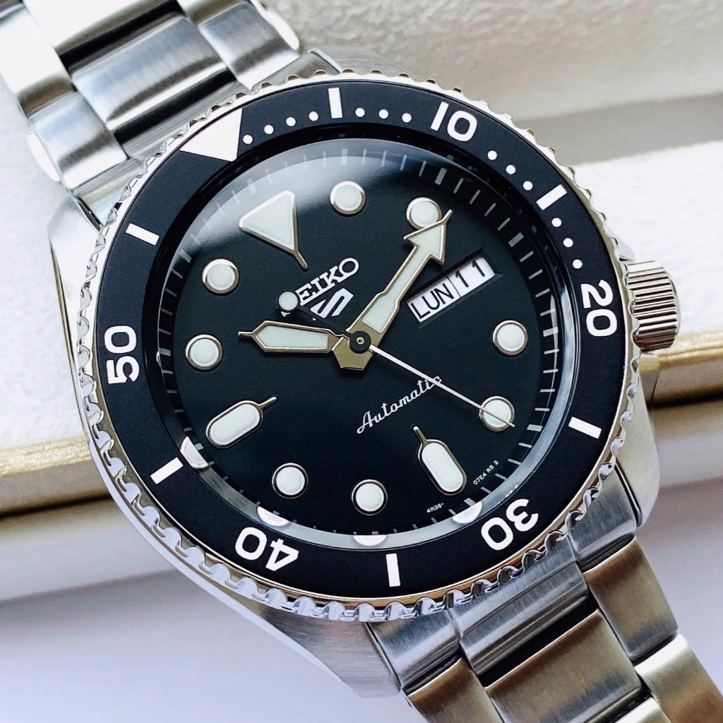 Đồng hồ nam dây thép Seiko 5 Sport SKX Style Automatic SRPD55K1