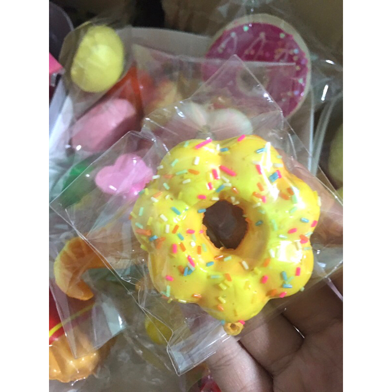 Squishy đô nút hoa🌼