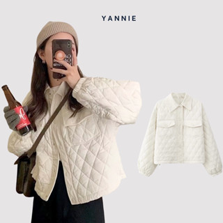 (Sẵn S) Áo khoác phao trần trám thiết kế cổ bẻ trắng kem rút dây tay bo dáng ngắn Hàn Quốc Yannie