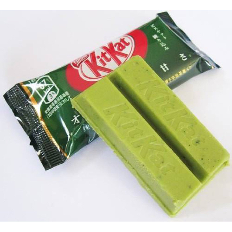 Bánh Xốp Socola Kitkat Trà Xanh 2F 17g