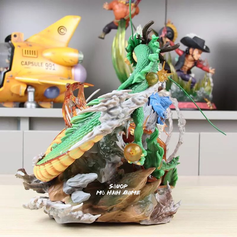 Tặng kèm led Mô hình Son goku và Vegeta đại chiến cao 35cm