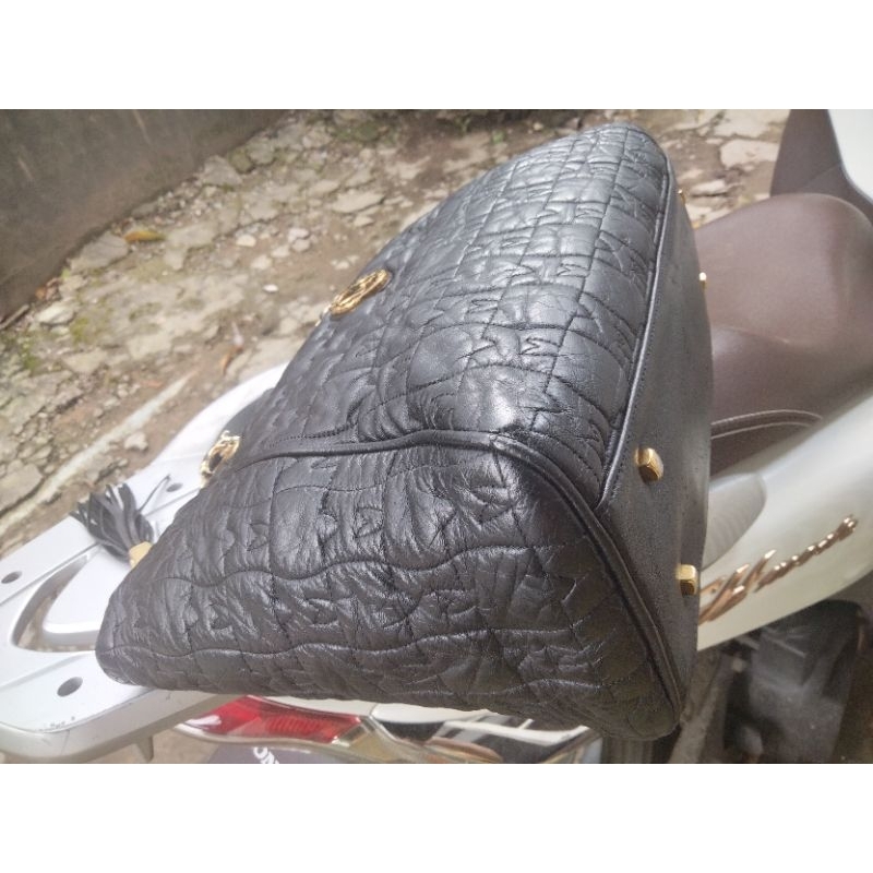 Metrocity authentic ❌ Hết ạ ❌