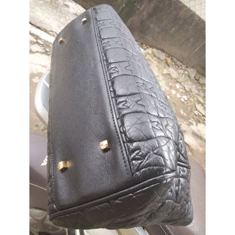 Metrocity authentic ❌ Hết ạ ❌