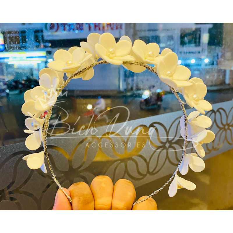 Bờm hoa đất nhật bản dành cho cô dâu
