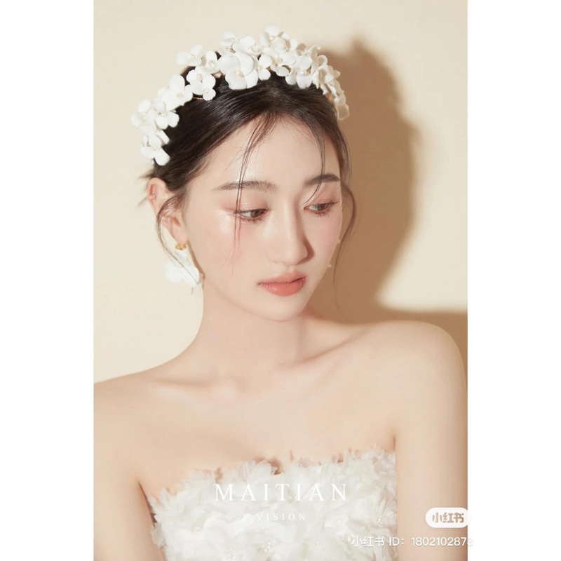 Bờm hoa đất nhật bản dành cho cô dâu