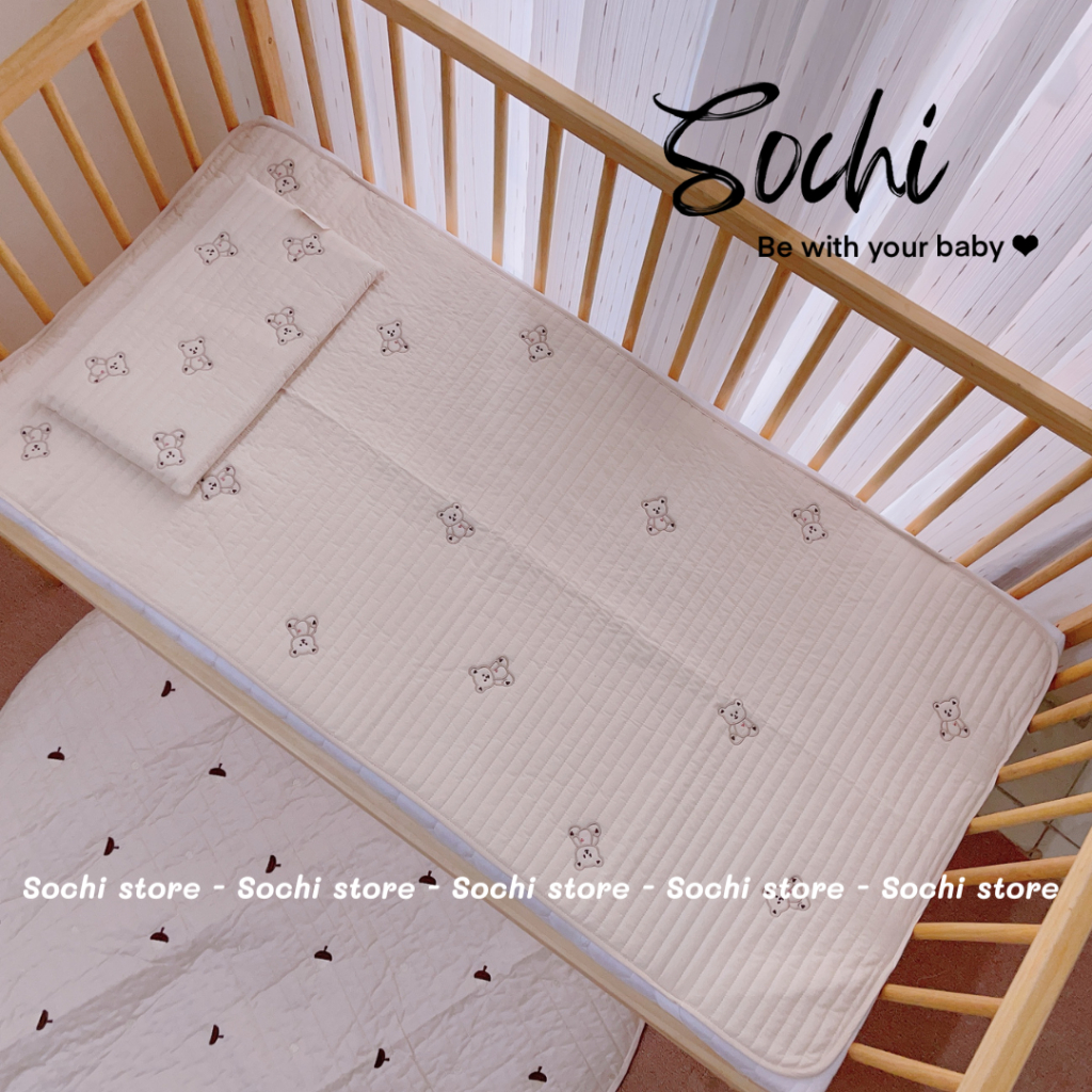 Lót chống thấm giường, cũi kích thước 60x120cm vải Hàn thấm hút mồ hôi tốt cho bé
