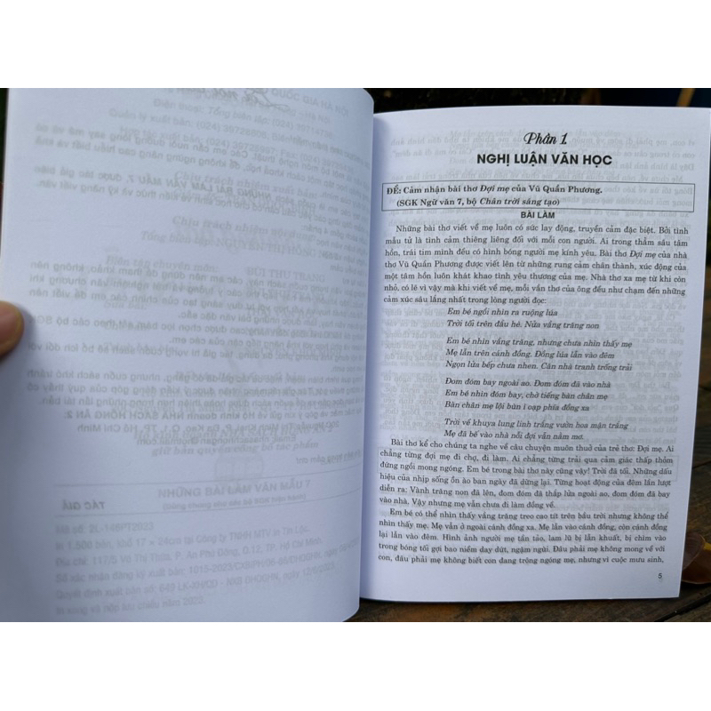 Sách - Những bài làm Văn Mẫu 7