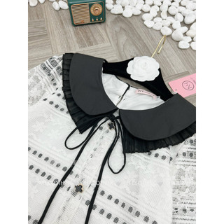 Váy ren phối cổ sm