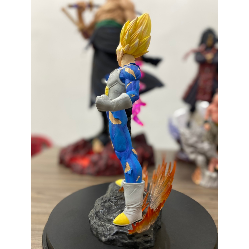 Mô Hình Dragon Ball Vegeta Cao 31Cm Có Base 8 Đầu Thay Thế - Odaycomohinh.0