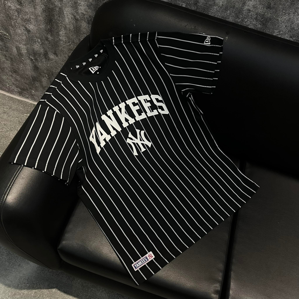 Áo Thun Chính Hãng New Era - NY Yankees Kẻ Sọc Shop Xám Store