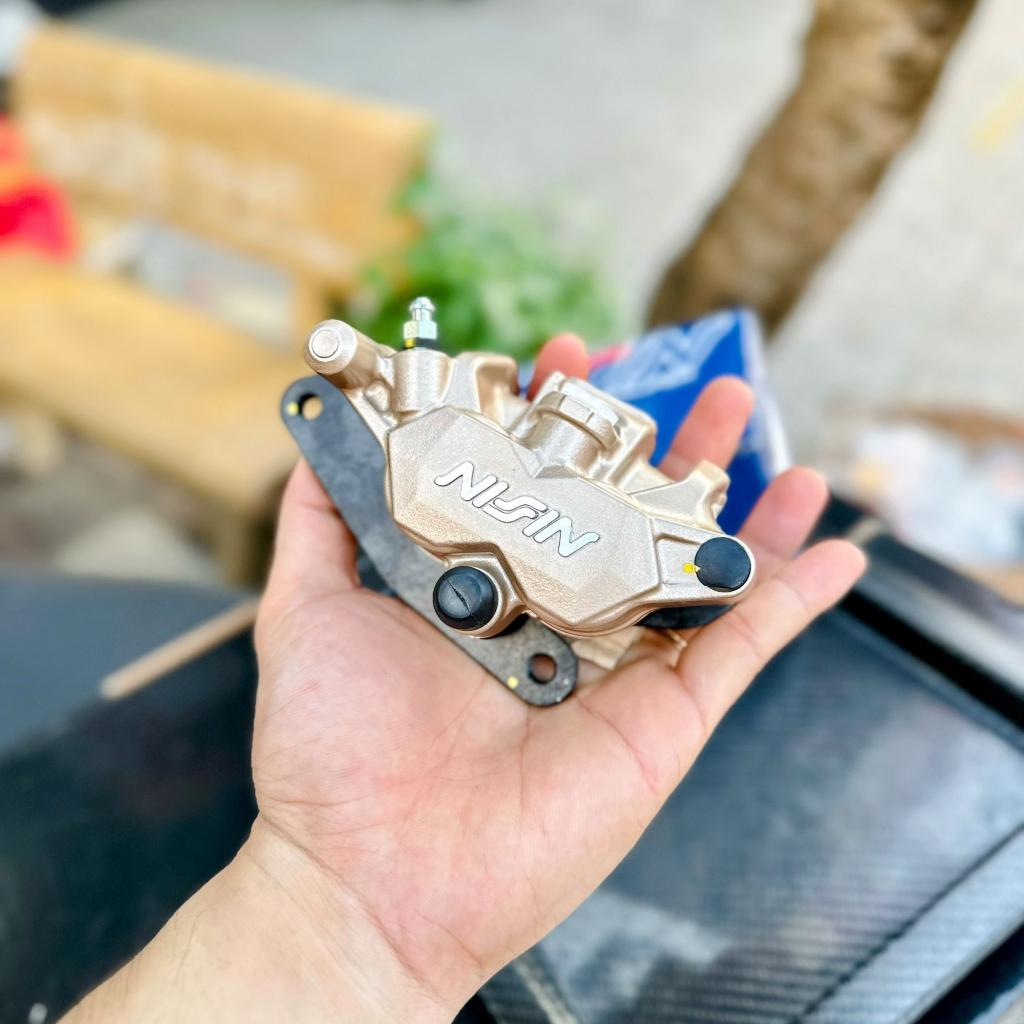 Heo Nissin 2 Piss Thailand Chính Hãng Bên Trái