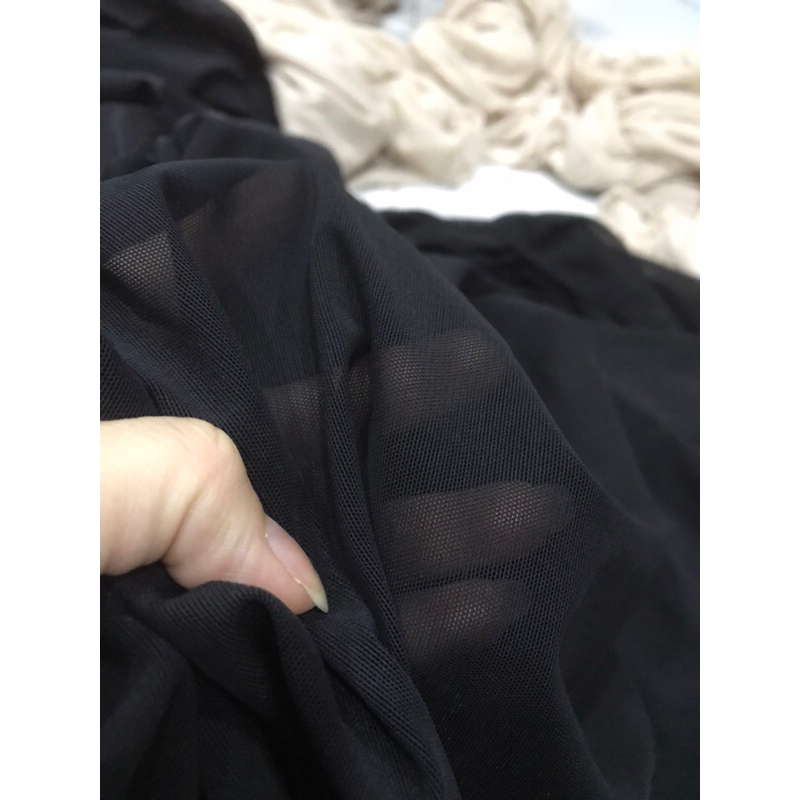 Vải Thun Lưới Dai màu đenloại dày co giãn 4 chiều  mềm rũ ,may đầm váy ,áo kiểu thiết kế thời trang