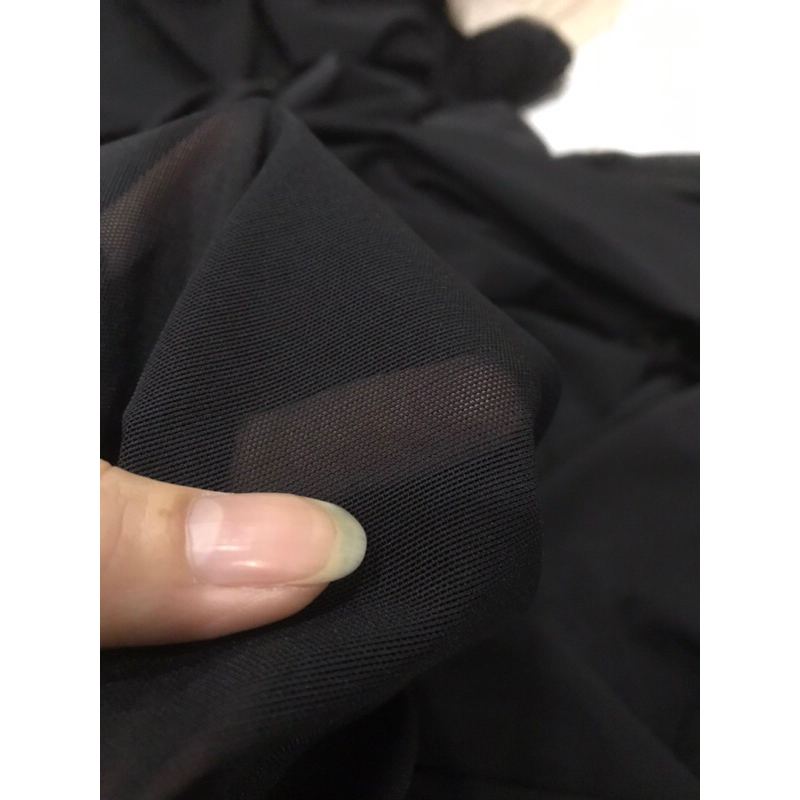 Vải Thun Lưới Dai màu đenloại dày co giãn 4 chiều  mềm rũ ,may đầm váy ,áo kiểu thiết kế thời trang