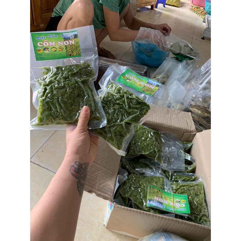 Cốm nếp Tú Lệ đặc sản Yên Bái 500g