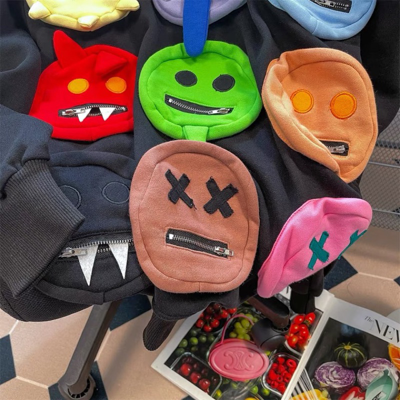 Áo hoodie thêu túi hình mặt quỷ UNISEX nam - nữ
