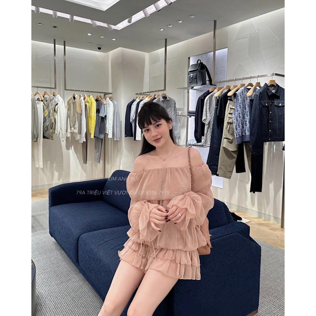 Set Bộ Đồ Nữ Tơ Hồng Áo Tơ Nhũ Trễ Vai Dài Tay Bèo Chun Gấu Mix Chân Váy Viền Bèo 2 Lớp Freesize