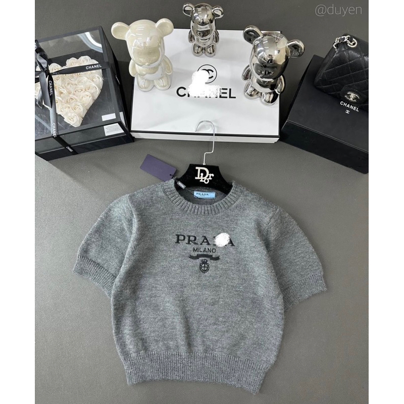 Áo len mtg cộc tay p.r.a.d.a QCCC