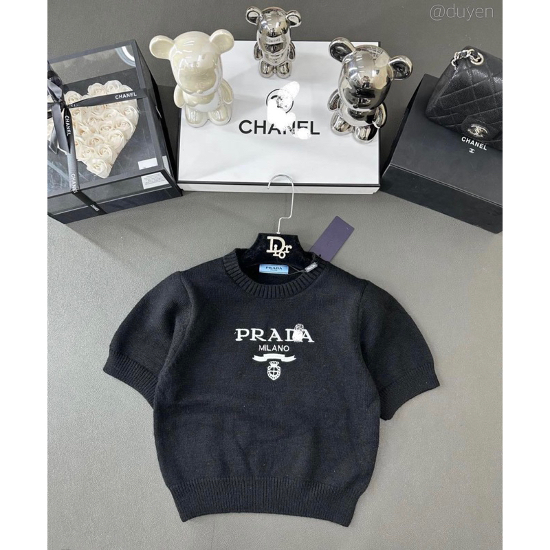 Áo len mtg cộc tay p.r.a.d.a QCCC