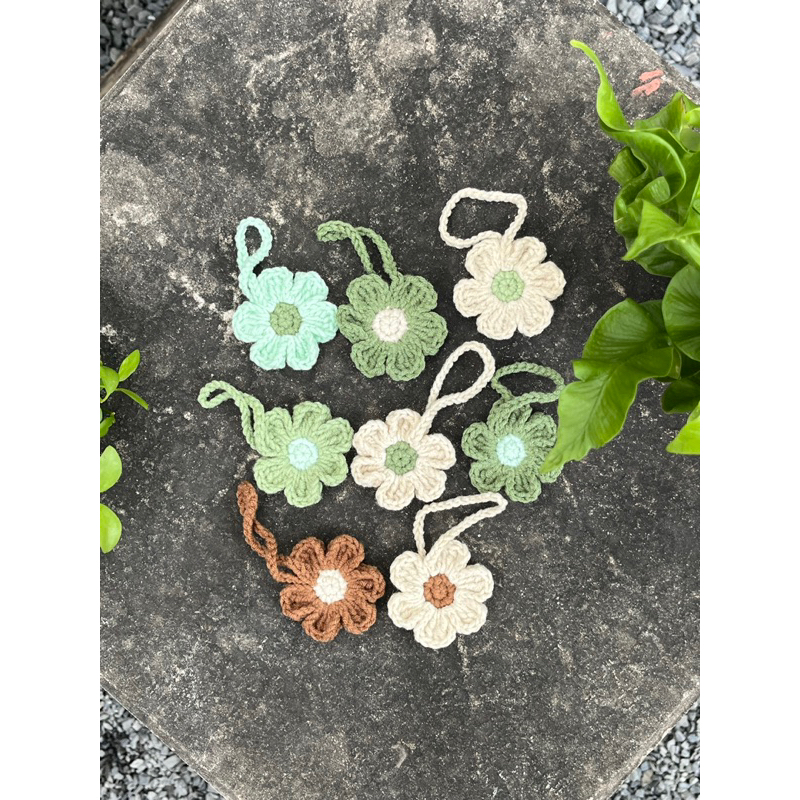 Móc khoá len handmade/ Móc khoá hoa