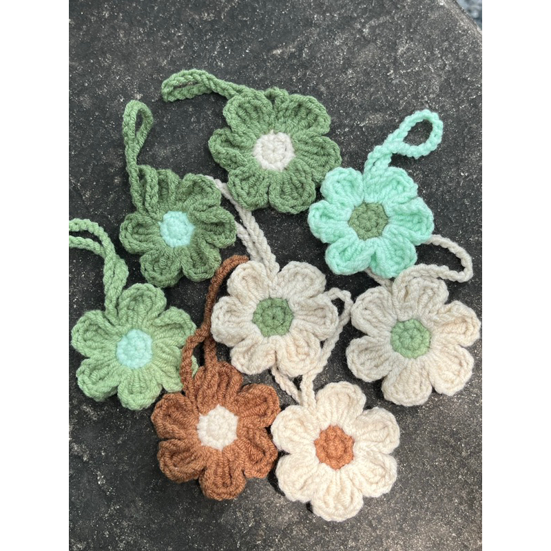 Móc khoá len handmade/ Móc khoá hoa