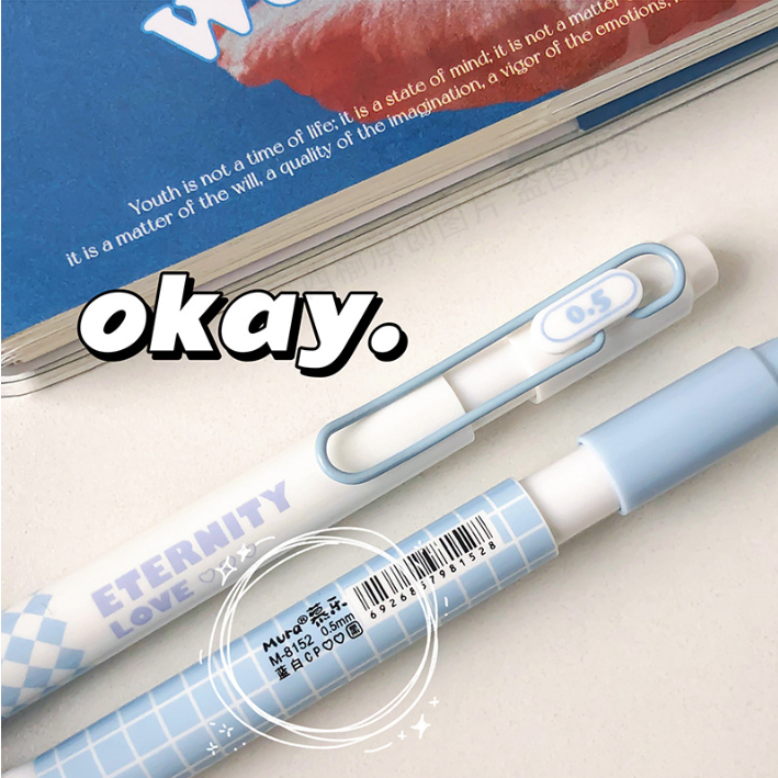 Bút bi bấm Mura 8152 nắp cài sắt bấm nút ngòi mực 0.5mm họa tiết caro cho học sinh