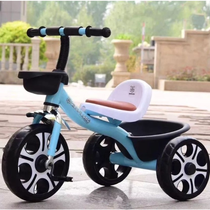 Xe 3 bánh ghế da có giỏ trước và giỏ sau cho bé bỏ đồ chơi