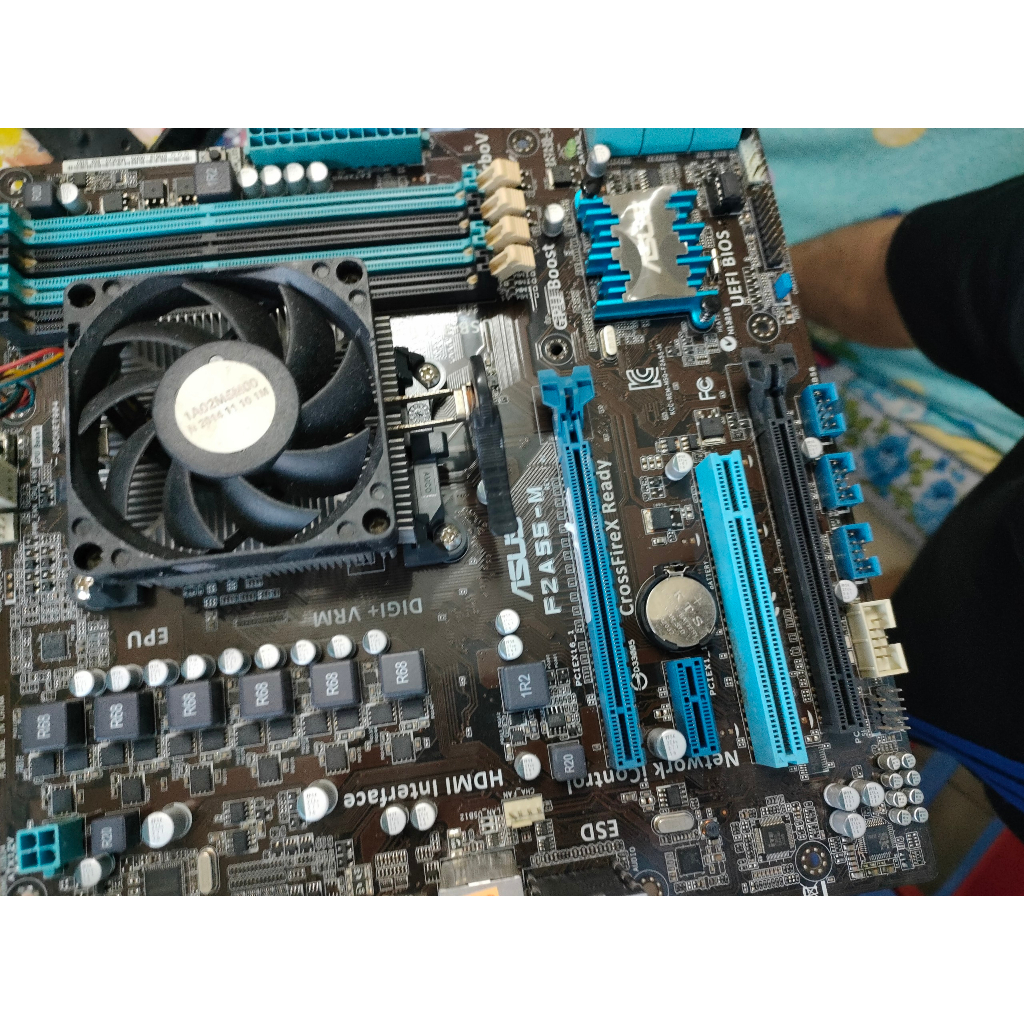 COMBO AMD A55+A8 6500 + FAN