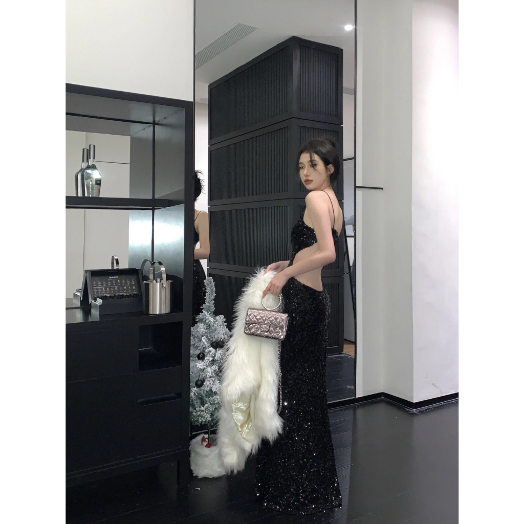 UB013 Váy body dài 2 dây hở lưng quyến rũ lấp lánh đi dự tiệc phong cách sang trọng quý phái
