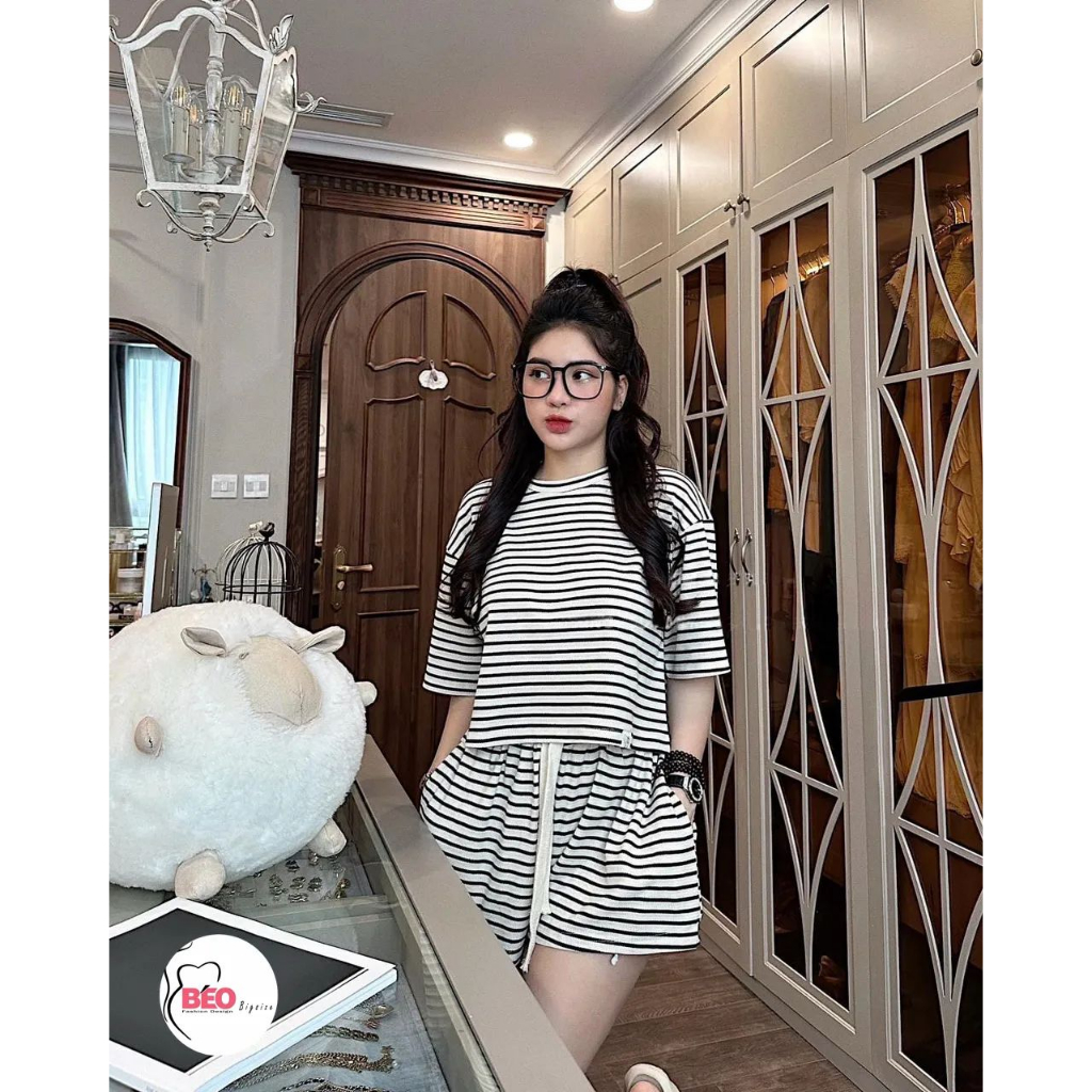 Set đồ bộ đùi cổ tim phối sọc, chất liệu thun cotton loại 1, thấm hút mồ hôi, thoáng mát size 40-65kg-DÚIOC