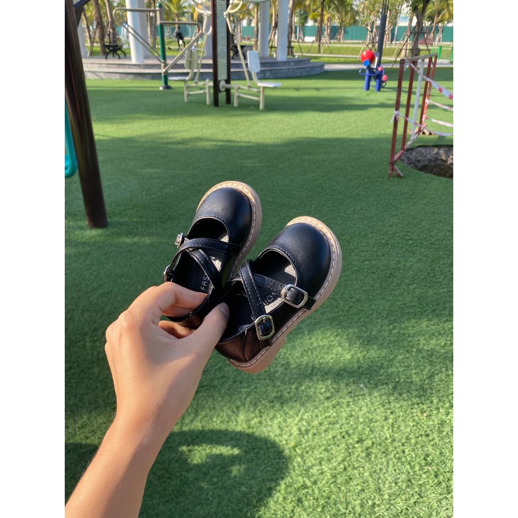 Giày Búp Bê Công Chúa Cho Bé Quai Chéo, Đế Cao Su Mềm Có Chỉ Khâu Chắc Chắn