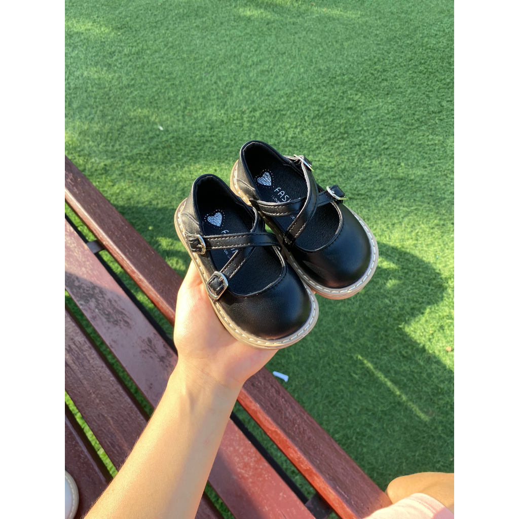 Giày Búp Bê Công Chúa Cho Bé Quai Chéo, Đế Cao Su Mềm Có Chỉ Khâu Chắc Chắn