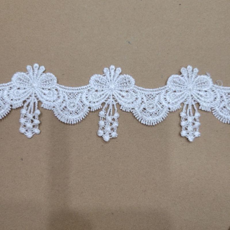 Ren chỉ bóng thêu trang trí viền bản từ 3cm->5cm