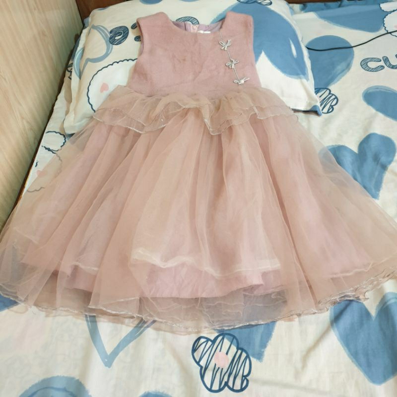 Đầm bé size 130