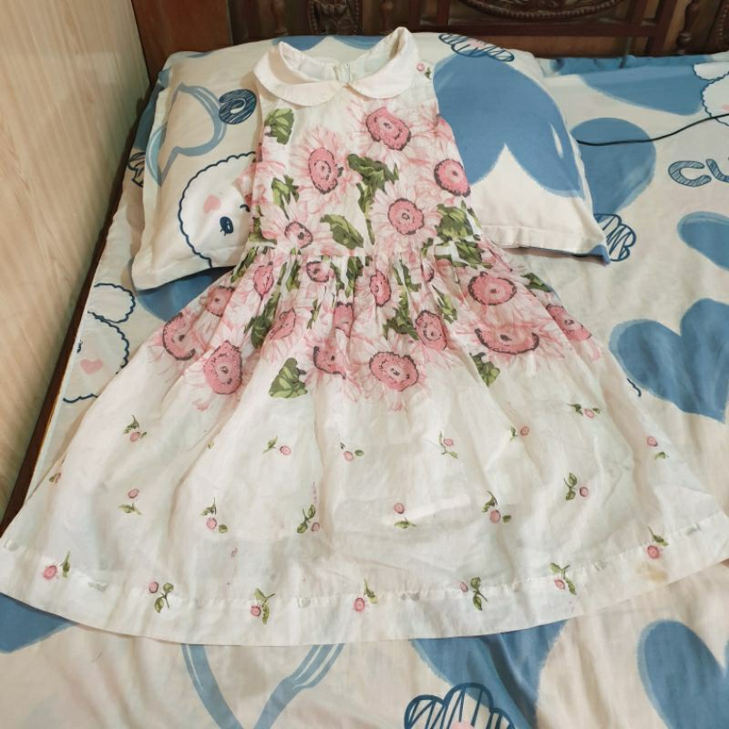 Đầm bé size 130