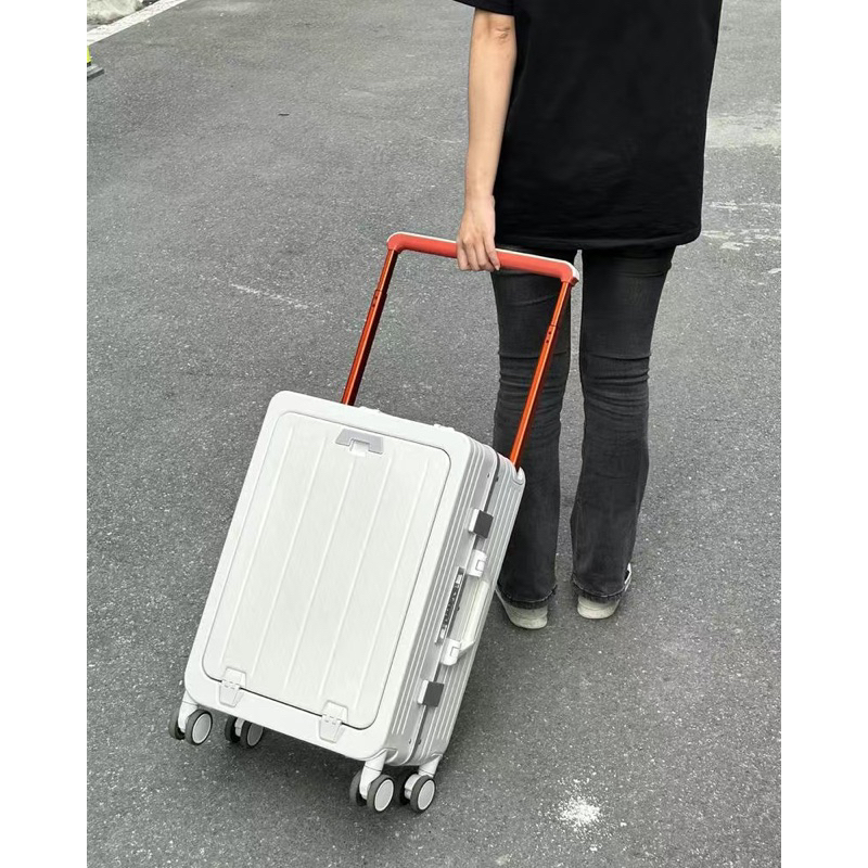 Vali Khoá Sập OTA Cao Cấp Có Ngăn Phụ Mở Trước  - Cáo Đeo Nơ