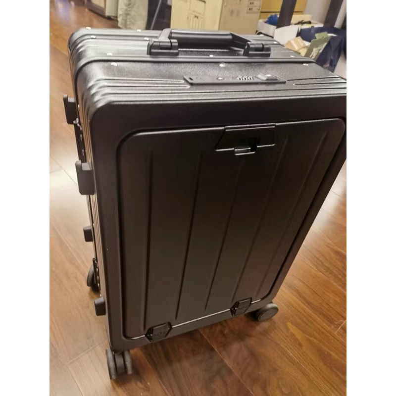 Vali Khoá Sập OTA Cao Cấp Có Ngăn Phụ Mở Trước  - Cáo Đeo Nơ