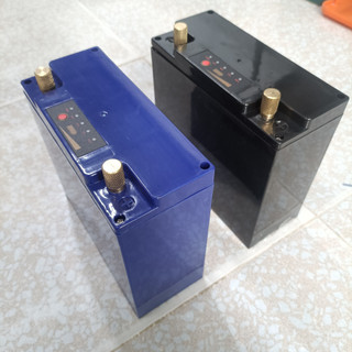Vỏ nhựa kích thước bình 20ah có mạch báo 3s cell 3.7v, lắp được 48 cell 18650