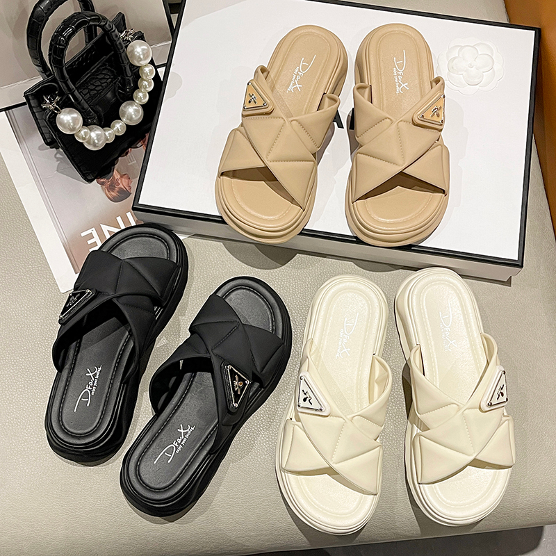 Dép Nữ Sandal  Dép Quai Chéo Thời Trang Phong cách Hàn Quốc siêu nhẹ chống trơn trượt - QUNA JIA