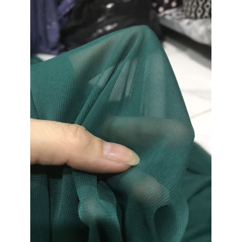 vải thun lưới dai màu xanh co dãn 4 chiều mềm rũ _(khổ 1m6) may đầm váy áo thiết kế vv