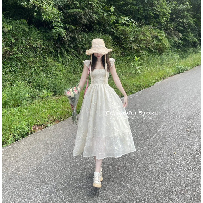 Váy maxi thêu hoa chất tơ xốp nhăn 2 lớp chạy chun ngực