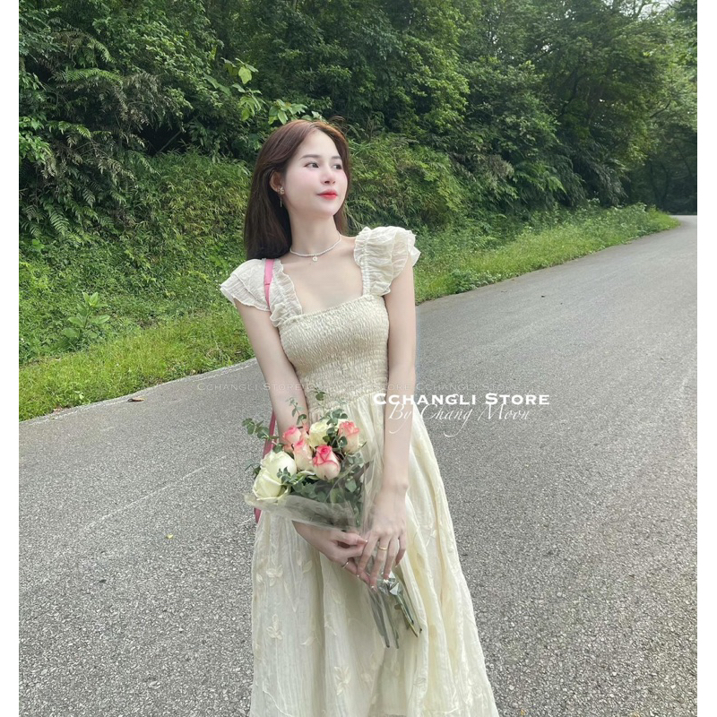 Váy maxi thêu hoa chất tơ xốp nhăn 2 lớp chạy chun ngực