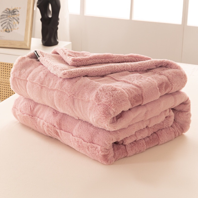 Van su shop-Chăn lông thỏ Rabbit Blanket 2mx2m3