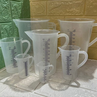 Ca Đong Nhựa 5000ml Có Vạch Chia
