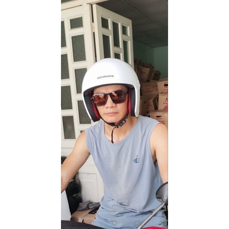 Nón Honda trắng 3/4 không kính size L