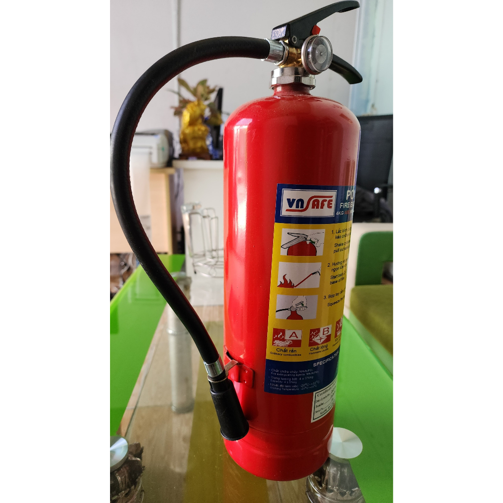 Bình chữa cháy bột 4kg có đồng hồ đo áp suất trong bình – MFZ4 nhập khẩu chính hãng,đạt tiêu chuẩn PCCC